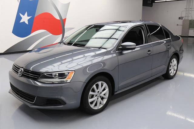 2014 Volkswagen Jetta (Gray/Black)