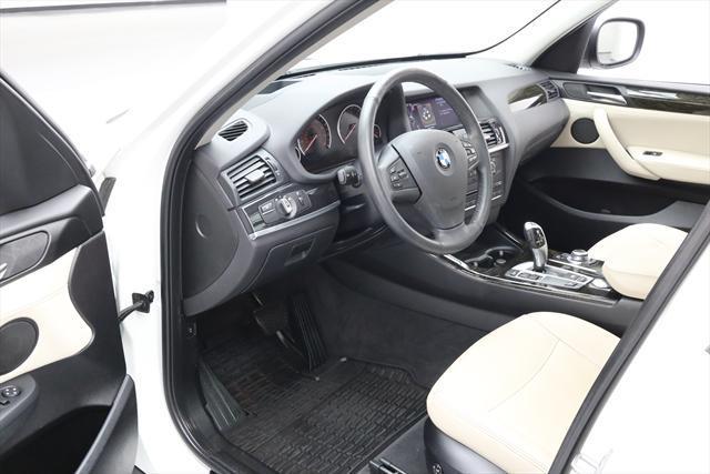 2014 BMW X3 (White/Gray)