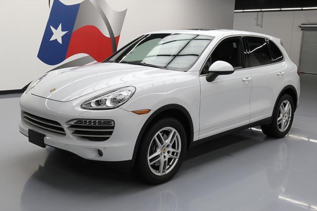 2014 Porsche Cayenne (White/Black)