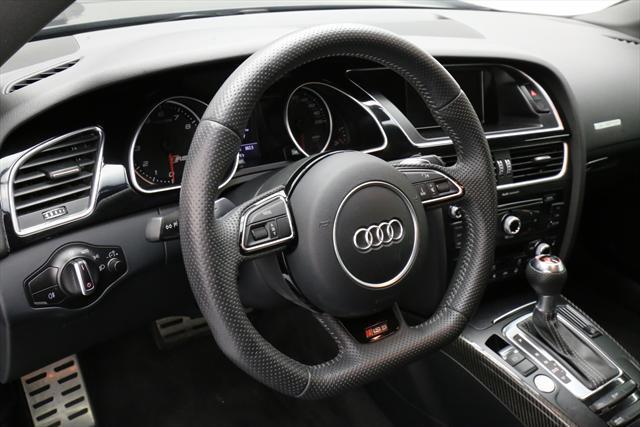2013 Audi RS5 (Black/Black)