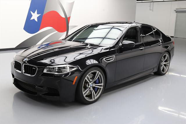 2014 BMW M5 (Black/Black)