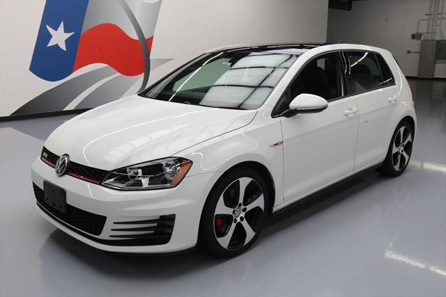 2015 Volkswagen Golf (White/Black)