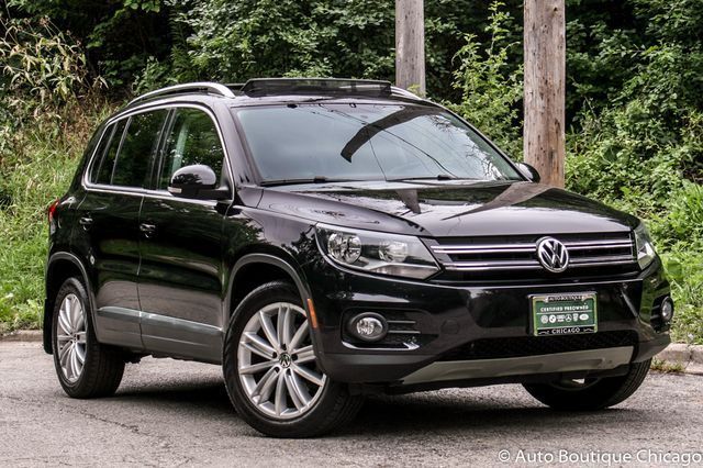 2013 Volkswagen Tiguan (Black/Black)