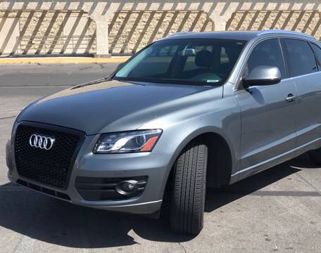 2012 Audi Q5 (Gray/Black)