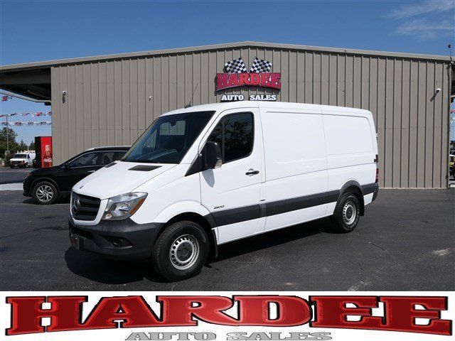 2015 Mercedes-Benz Sprinter (White/Black)