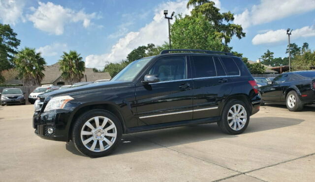 2010 Mercedes-Benz GLK-Class (Black/Black)