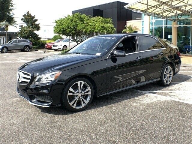 2016 Mercedes-Benz E-Class (Black/Black)