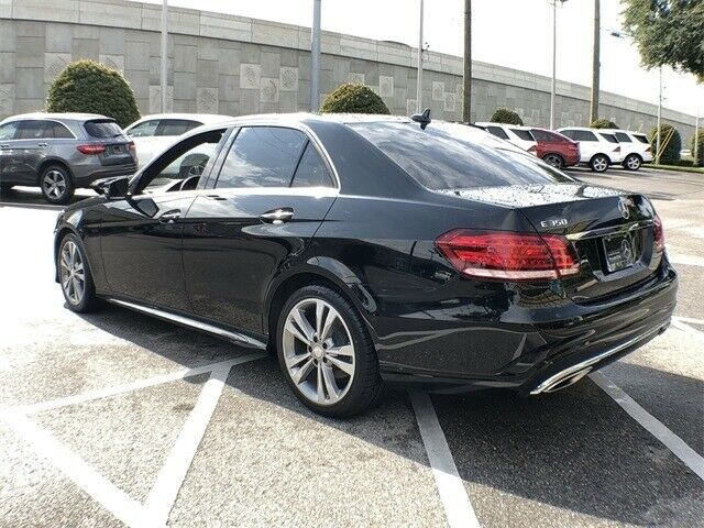 2016 Mercedes-Benz E-Class (Black/Black)