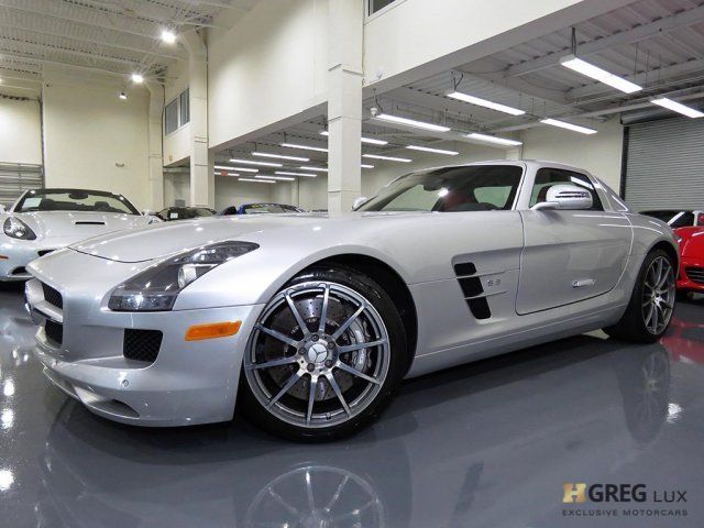 2011 Mercedes-Benz SLS AMG (Gray/Black)