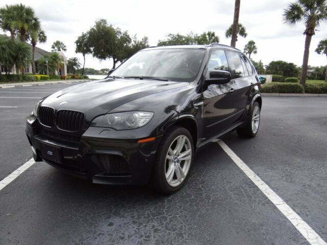 2012 BMW X5 (Black/Beige)