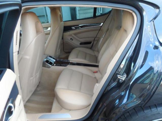 2011 Porsche Panamera (Gray/Beige)