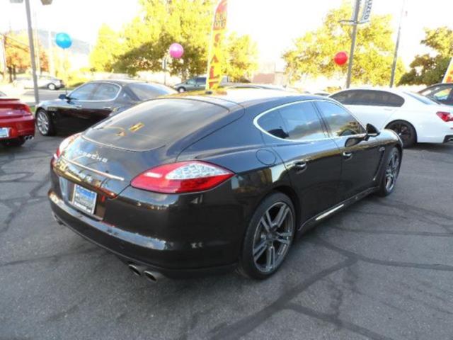 2011 Porsche Panamera (Gray/Beige)