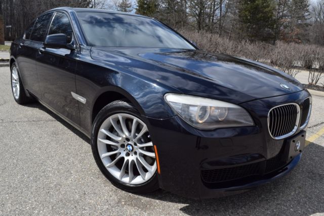 2012 BMW 7-Series (BLUE/BLACK LEATHER)