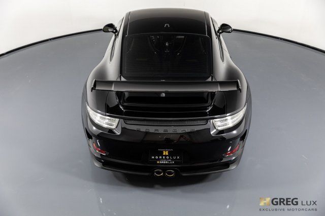 2016 Porsche 911 (Black/Black)