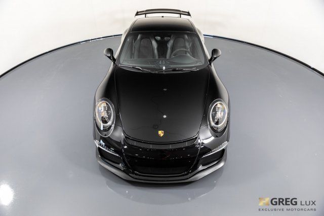 2016 Porsche 911 (Black/Black)