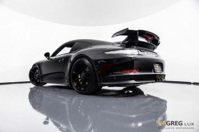 2016 Porsche 911 (Black/Black)
