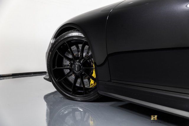 2016 Porsche 911 (Black/Black)