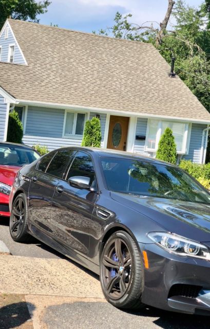 2015 BMW M5 (Singapore Gray/Black)