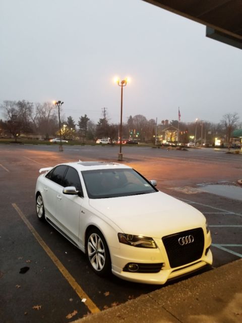 2011 Audi S4 (White/Red)