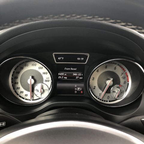 2015 Mercedes-Benz GLA-Class (Gray/Black)