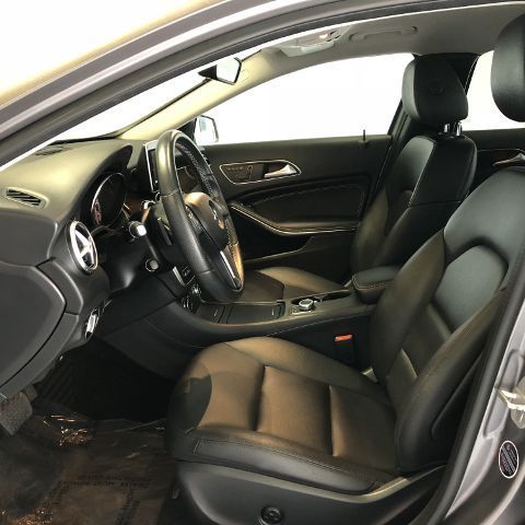 2015 Mercedes-Benz GLA-Class (Gray/Black)