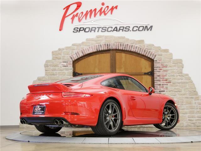 2015 Porsche 911 (Red/Black)