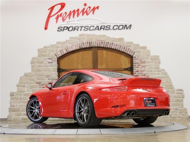 2015 Porsche 911 (Red/Black)