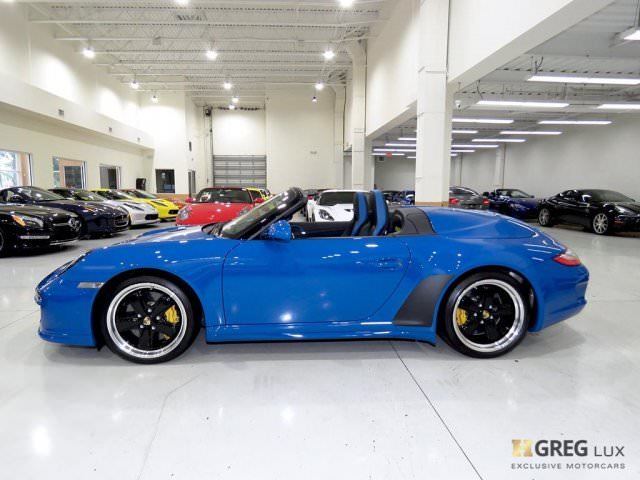 2011 Porsche 911 (Blue/Black)