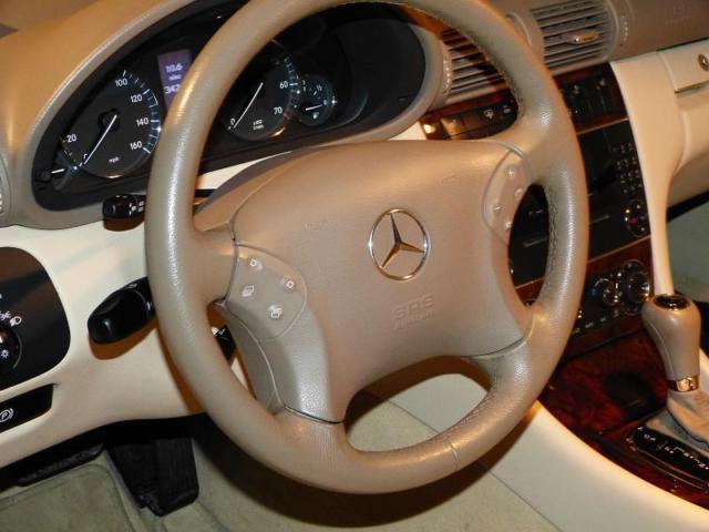 2007 Mercedes-Benz C-Class (White/Tan)