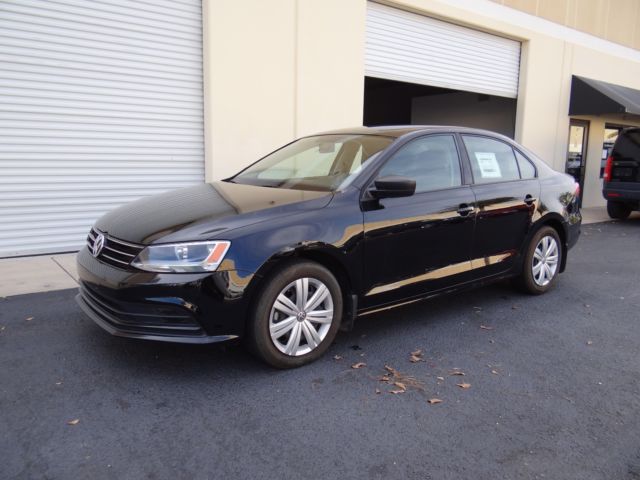 2015 Volkswagen Jetta (Black/Black)