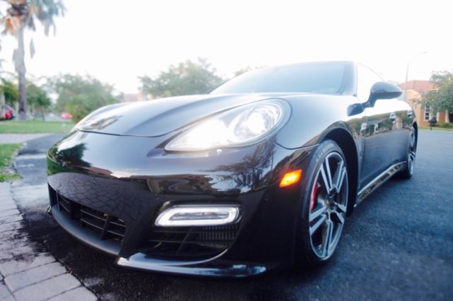 2012 Porsche Panamera (Black/Black)