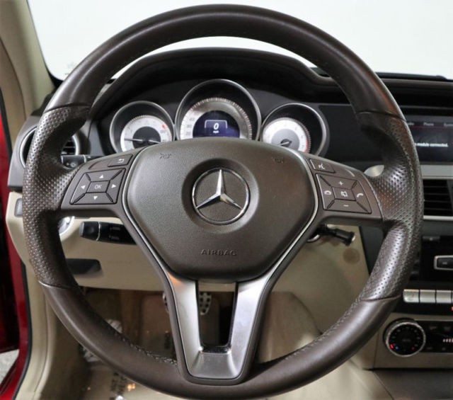 2015 Mercedes-Benz C-Class (Red/Beige/Espresso)