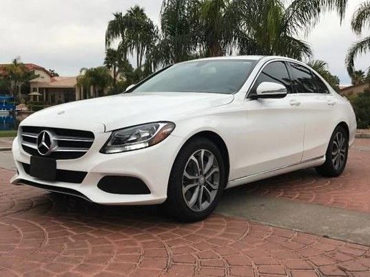 2016 Mercedes-Benz C-Class (--/--)