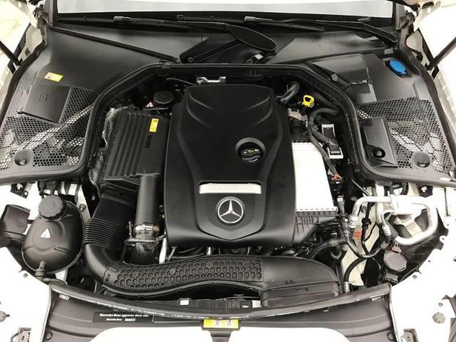 2016 Mercedes-Benz C-Class (--/--)