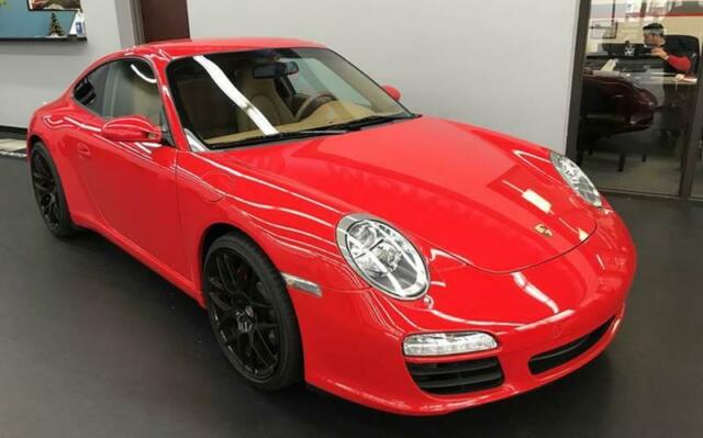 2007 Porsche 911 (Red/Tan)