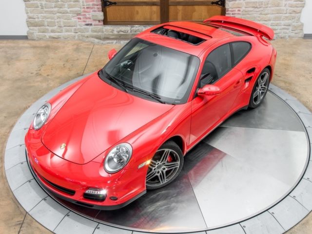 2007 Porsche 911 (Red/Black)