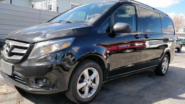 2016 Mercedes-Benz Metris (Black/Black)