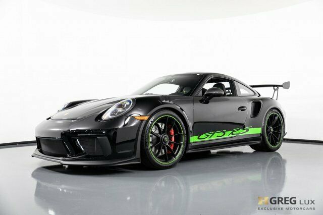 2019 Porsche 911 (Black/Black)