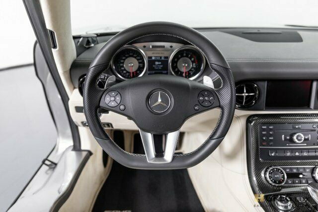 2013 Mercedes-Benz SLS AMG (Silver/Silver)