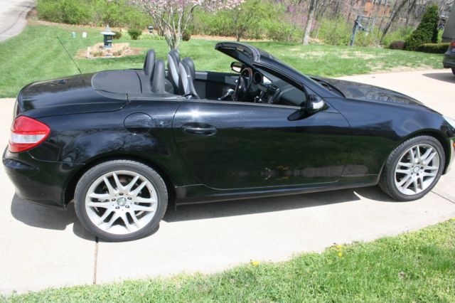 2008 Mercedes-Benz SLK-Class (Black/Black)