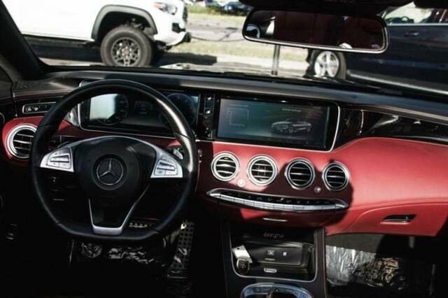2017 Mercedes-Benz S-Class (Black/Red)