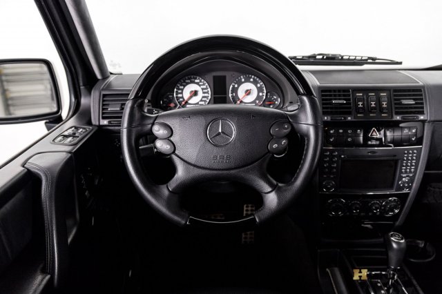 2011 Mercedes-Benz G-Class (Black/Black)