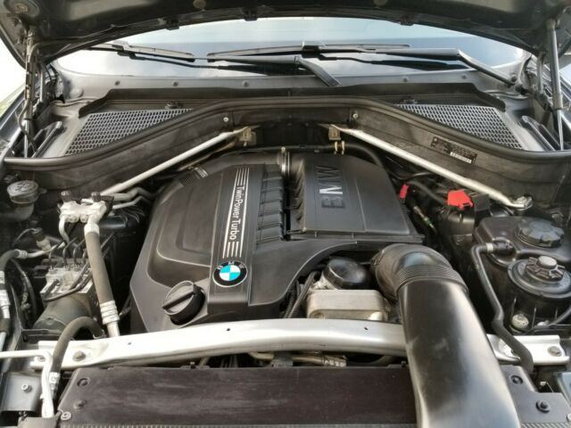 2013 BMW X5 (Platinum Gray Metallic/Sand Beige)
