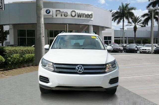 2017 Volkswagen Tiguan (White/Black)