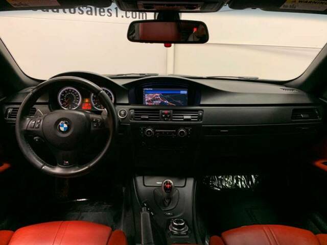 2011 BMW M3 (Black/Red)