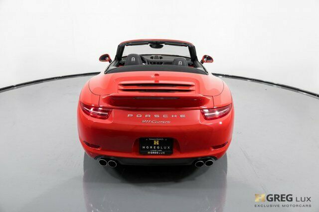2013 Porsche 911 (Red/Black)