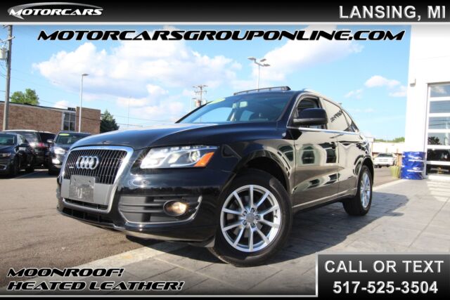 2011 Audi Q5 (Black/Black)