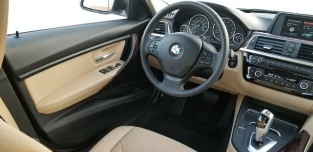 2018 BMW 3-Series (Silver/Tan)