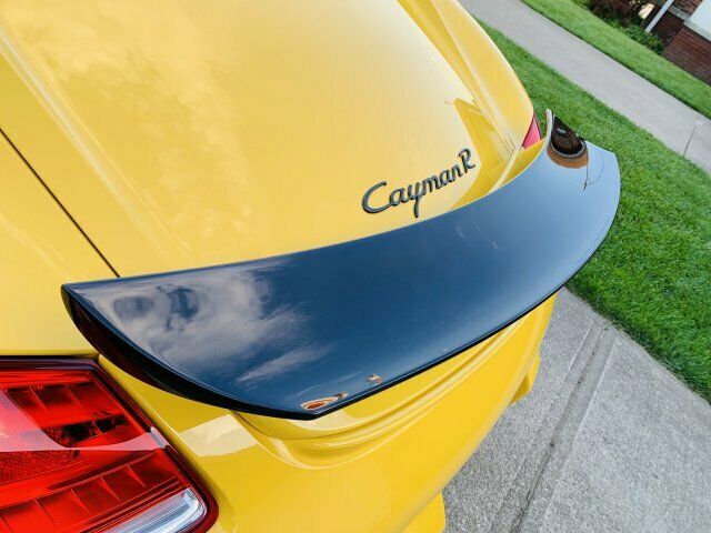 2012 Porsche Cayman (Yellow/Black)