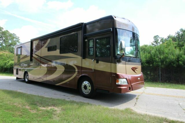 2006 ITASCA ELLIPSE (Tan/--)